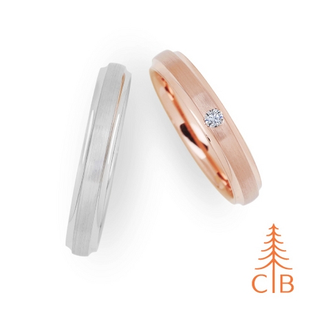セルヴァンミズノ:【クリスチャンバウアー】スリムな結婚指輪こそ変形しにくい鍛造指輪がおススメです