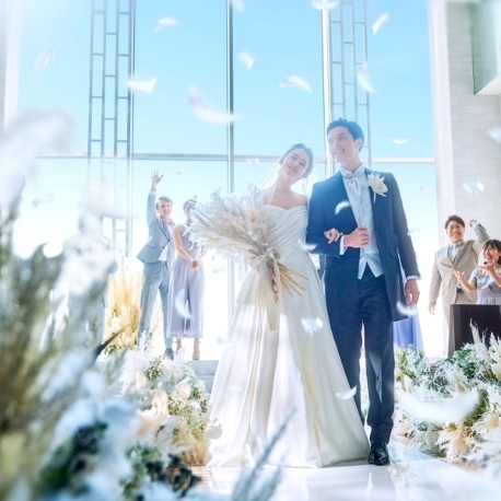 ラグナスイート新横浜　ホテル＆ウエディング：＼150万特典＆2万ギフト／天空チャペル×ドレス見学＆国産牛試食