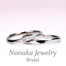 ＮＯＮＡＫＡ　ＪＥＷＥＬＲＹ（ノナカジュエリー）:【希少なピンクダイヤ入り】ハードプラチナ結婚指輪