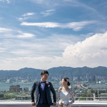 神戸ポートピアホテル:ゼクシィNET限定【3月末まで】ホテルで叶うラグジュアリーフォトウエディング〈洋装18万5千円～〉