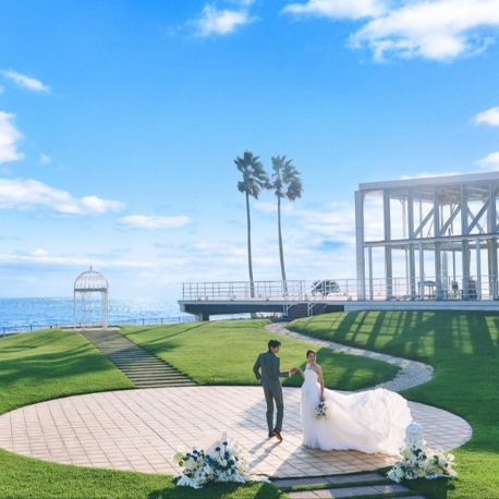 リビエラ逗子マリーナ：＼新春*BIG特典／絶景憧れチャペル×貸切ガーデンリゾート