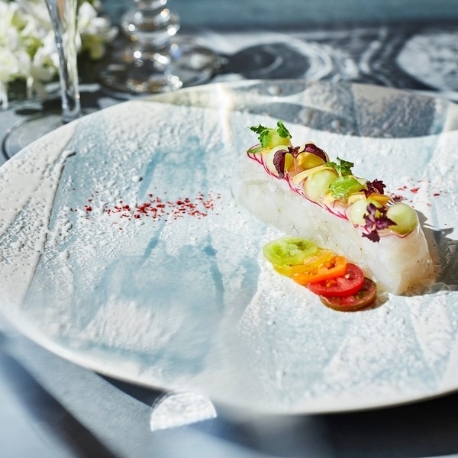 マリエール広島:〈平日美食フェア☆〉豪華コースを堪能&丘の上の大聖堂を体験!