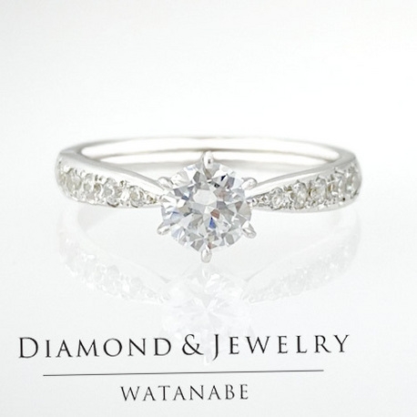 WATANABE／卸商社直営　渡辺:[0.249ct]アームにメレダイヤをセット。ゴージャスでもダイヤが引き立つ