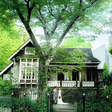 フェリーチェガーデン日比谷（日比谷公園内）：＼人気のシーズン／最大60万円優待！40名おすすめガーデンW