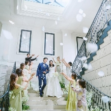ソンブルイユ　ＯＳＡＫＡ　ＷＥＤＤＩＮＧ（ＳＯＭＢＲＥＵＩＬ　ＯＳＡＫＡ　ＷＥＤＤＩＮＧ）:【70名～◆12ヶ月以内】70名275万円◆大勢で祝福＊大人数割プラン《最大80万円ご優待！》