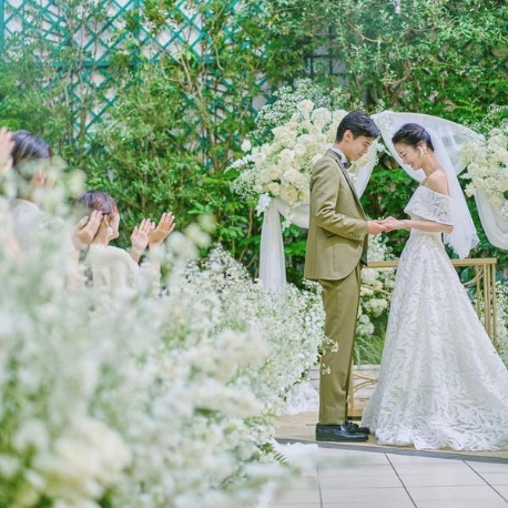 ソンブルイユ　ＯＳＡＫＡ　ＷＥＤＤＩＮＧ（ＳＯＭＢＲＥＵＩＬ　ＯＳＡＫＡ　ＷＥＤＤＩＮＧ）：★憧れガーデンウェディング★評判の美食＆リニューアル邸宅体験