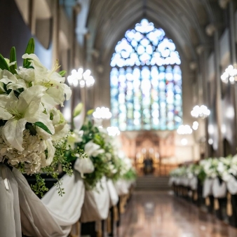 結婚式場：【見るだけフェア開催】45分で煌めく大聖堂×2つの貸切邸宅見学