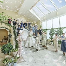 Ｍｏｎｔｅｒｆａｒｅ（モンテファーレ）:《27年3～6月☆春婚》50名380万→192万｜心地よい気候と陽光に包まれる人気シーズンをお得に！