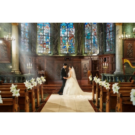 ロイヤルチェスター福岡：＼愛され花嫁体験★*／シャンデリア×大聖堂×新作ドレス*試食