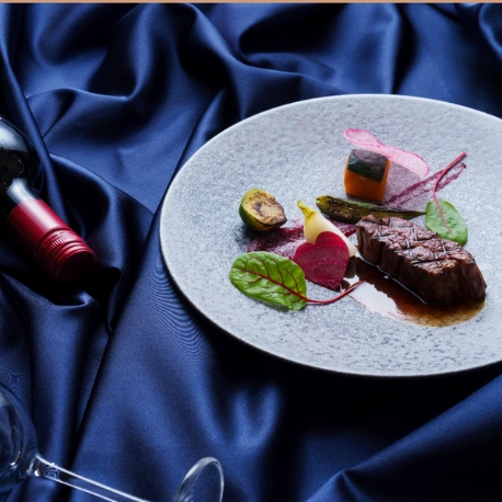 ALCAZAR　AVVIO（アルカーサル・アヴィオ）：【木曜限定★ゆっくり相談】駅近×豪華試食◆水と光のチャペル