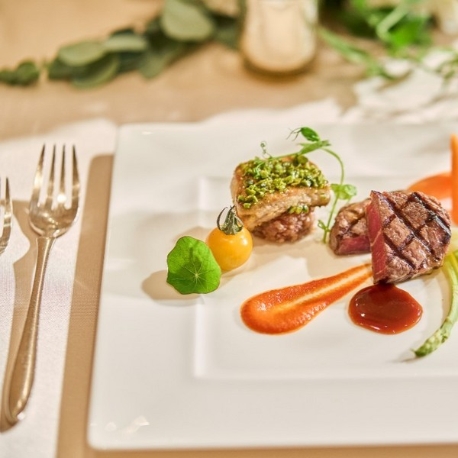 ALCAZAR　AVVIO（アルカーサル・アヴィオ）：【料理重視派必見】2万円相当！！豪華和牛×ロブスター試食