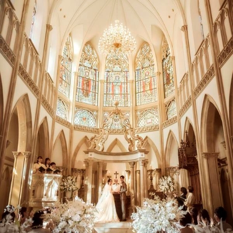 Wedding of Legend ＧＬＡＳＴＯＮＩＡ（グラストニア）：【天井高31m】150年のステンドグラス輝く圧巻の大聖堂見学会