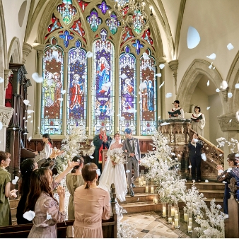 結婚式場：月1限定《150万優待＆Amazon2万》憧れ大聖堂×特選和牛4万試食