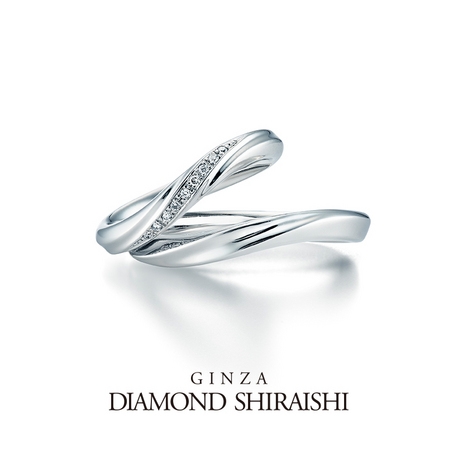 銀座ダイヤモンドシライシ:美しいカーブがダイヤモンドをより一層輝かせる【ヴィーナス ヴェール】