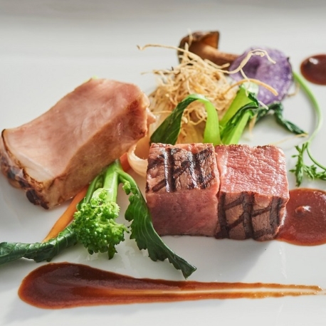Ｒｏｕｇｅ　Ｂｌａｎｃ（ルージュ：ブラン）：【ギフト1万円】とろけるフォアグラ×和牛試食〈森の邸宅W体験〉