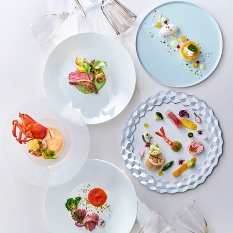 Ｒｏｕｇｅ　Ｂｌａｎｃ（ルージュ：ブラン）：GW限定【ペア4万試食×10大特典】挙式料0円×森の邸宅W体験