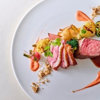 結婚式場：ギフト1万円付*満足度No.1《豪華3万》黒毛和牛×フォアグラ試食