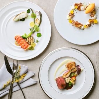 結婚式場：＼試食グレードUP／チャペル＆ガーデンALL体験＊ギフト券1万円