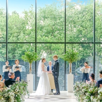 結婚式場：【1組貸切】水と緑の邸宅で2万相当の絶品試食★1万ギフト付き