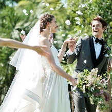 Ｒｏｕｇｅ　Ａｒｄｅｎｔ（ルージュアルダン）のフェア画像