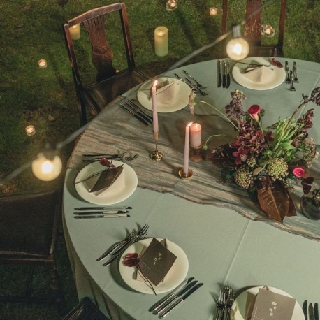 MARRYGOLD（マリーゴールド）：【まるで絵本の世界】フォトジェニックな夜の結婚式を