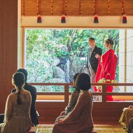 マリエール神水苑：【日本伝統の和婚式】縁結び神殿×300年の庭園×豪華試食フェア
