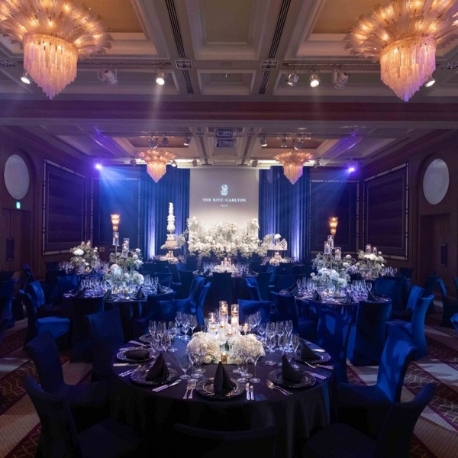 ザ・リッツ・カールトン東京：【ギフトBOX＆スウィーツ付き】チャペル×会場コーディネート