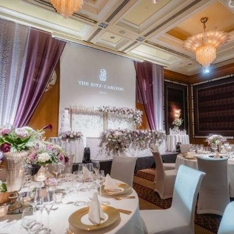 ザ・リッツ・カールトン東京：【ギフトBOX＆スウィーツ試食付きフェア】チャペル×会場見学