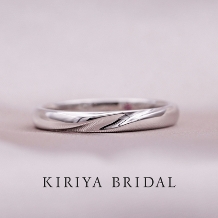 ＫＩＲＩＹＡ　ＢＲＩＤＡＬ　（宝石の桐屋）:楚々シリーズ【木漏れ日】ダイヤモンド11石タイプ