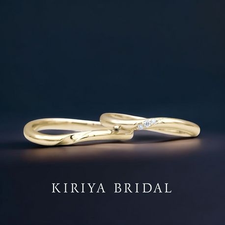 ＫＩＲＩＹＡ　ＢＲＩＤＡＬ　（宝石の桐屋）:楚々【木漏れ月（S型ウェーブ）】K18YG
