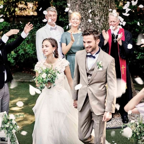 アーモニー アグレアーブル(旧マノワール・ディノ):<祝日限定>ガーデン挙式&まるごと見学!試食体験フェア