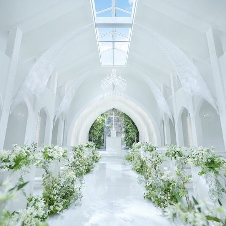 アーカンジェル迎賓館　仙台：限定1組＼月曜だけ／新チャペル誕生♪挙式体験×最新ドレス優待