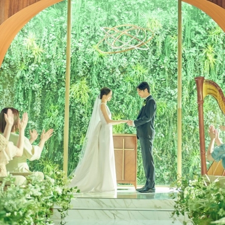 ニーズ新横浜 by T&G WEDDING (旧 アクアテラス迎賓館 新横浜)：＜お盆限定＞ドレス&挙式の豪華特典*リアル花嫁体験×特選牛試食