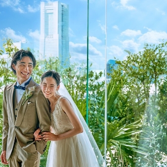 リニューアル"天空チャペル"模擬挙式&コース試食&ドレス30万優待