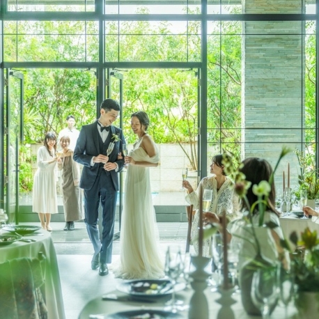 ニーズ表参道 by T&G WEDDING (旧 表参道テラス)：【GW限定！豪華特典】都心リゾート×自然溢れる貸切W*特選牛試食