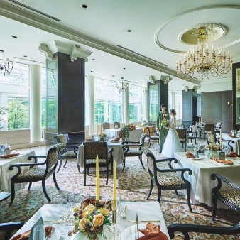 結婚式場：【20～30名披露宴】新春特典・ドレス試着フェア