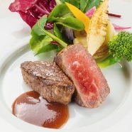 ＴＨＥ ＪＡＰＯＮＡＩＳ ＬＩＳＥＲＪＵ（ザ・ジャポナイズ リサージュ）：【やっぱり料理重視！】☆4.8の卒花大好評の黒毛和牛試食フェア