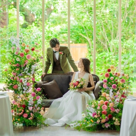 ラ・クラリエール：＼初見学がお得／緑溢れるガーデンウエディング体験×豪華試食*