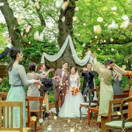 ラ・クラリエール：【平日BIG】豪華4万コース試食付き◇憧れ挙式×ドレス試着体験