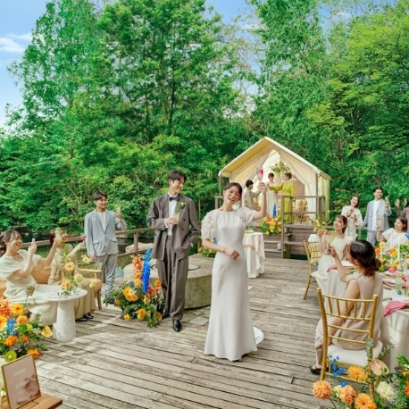 鶴見ノ森　迎賓館：＼連休BIG☆ギフト券5千円＆最大84万円特典／森の教会×2万試食