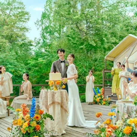 鶴見ノ森　迎賓館：自然につつまれる《緑×光×水×薫り》挙式体験×豪華試食×特典