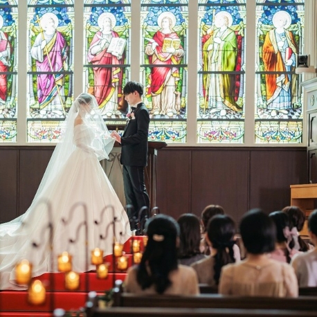 KOBE St.MORGAN CHURCH（神戸セントモルガン教会）：【感動大聖堂】憧れドレス◎カタログギフト1万円★136万円優待