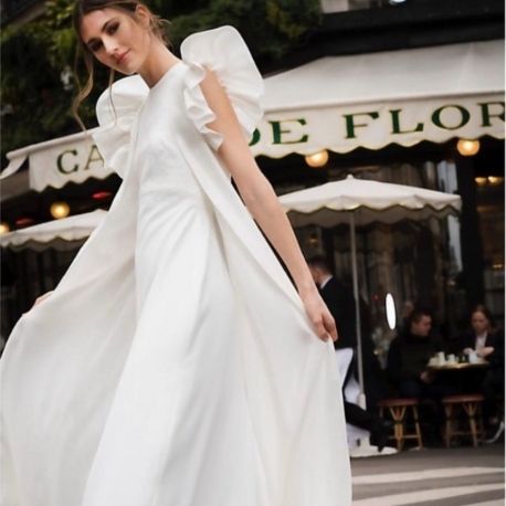 KOBE St.MORGAN CHURCH（神戸セントモルガン教会）：【ドレス試着付】最大QUO1万円＆豪華特選6品試食付◆136万円優待