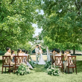 キュイジーヌ　フランセーズ　ラ・シャンス（環水公園内）:≪最大100万円ご優待≫【オータムプラン】2026年9月～12月をご検討の方限定！お得にご結婚式を！:環水公園のガーデン挙式