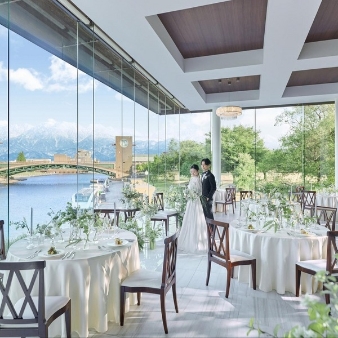 キュイジーヌ　フランセーズ　ラ・シャンス（環水公園内）:平日ウェディングプラン