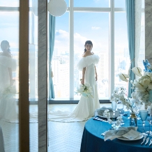 ラグナヴェール　プレミア &nbsp;ＬＡＧＵＮＡＶＥＩＬ　ＰＲＥＭＩＥＲ:【最大70万円優待】＊ウエディングドレス1点 選び放題＊26年12月迄｜50名287万→217万