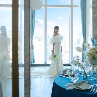 ラグナヴェール　プレミア &nbsp;ＬＡＧＵＮＡＶＥＩＬ　ＰＲＥＭＩＥＲ:【最大70万円優待】＊ウエディングドレス1点 選び放題＊26年12月迄｜50名287万→217万