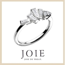 JOIE de treat. (ジョア ドゥ トリート）:【テーパーバゲットカット】四角いテーパーバゲットカットダイヤでオリジナリティを