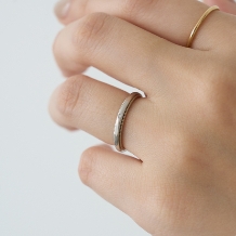 JOIE de treat. (ジョア ドゥ トリート):【★新色★プラチナ×シャンパンゴールド】おふたりの好きな素材を重ね合わせたコンビ