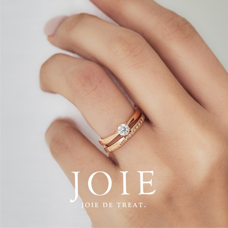 JOIE de treat. (ジョア ドゥ トリート):【王道デザインを優しいピンクゴールドで】デイリージュエリーと合わせて楽しみたい！
